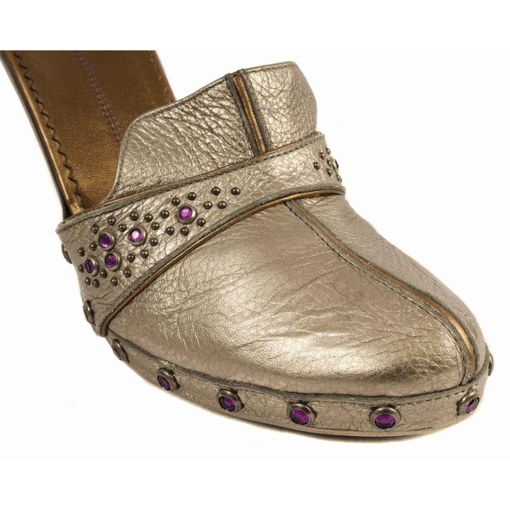 COLE HAAN G Series Metallic Pewter Leather Jeweled Accent Mule Heels - Picture 4 of 8